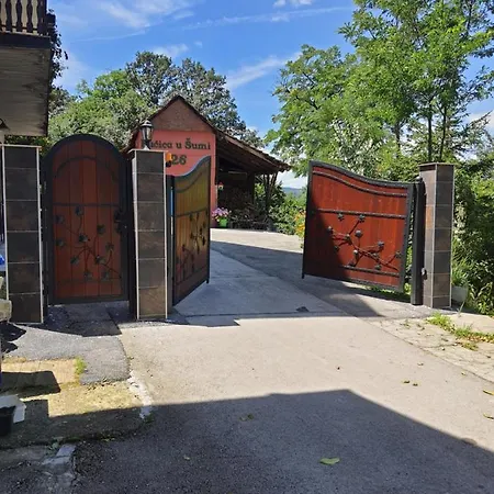 Kucica U Sumi Apartmán