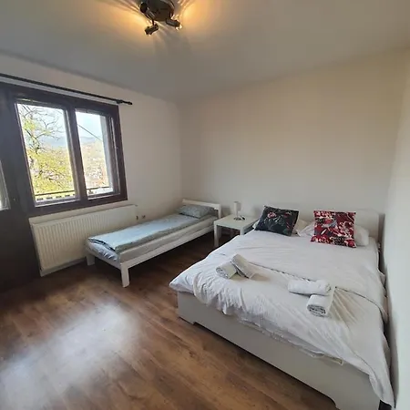 Kucica U Sumi Apartment *