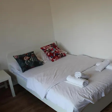 Apartment Kucica U Sumi *