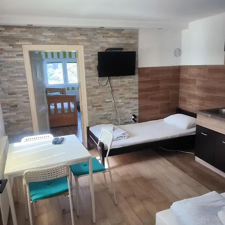 Apartment Kucica U Sumi