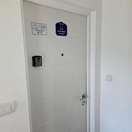 Lejlighed Kucica U Sumi Privatni Smestaj