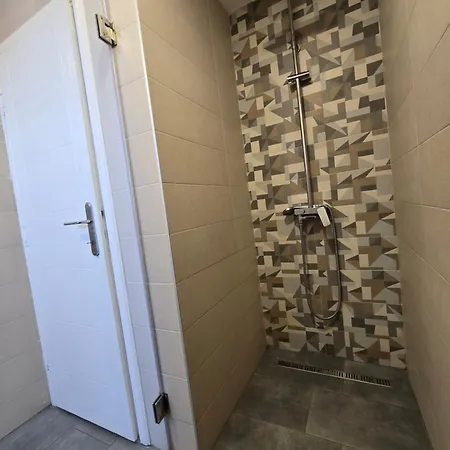 Lejlighed Kucica U Sumi Privatni Smestaj Užice