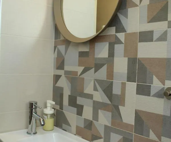 Kucica U Sumi Privatni Smestaj Apartament