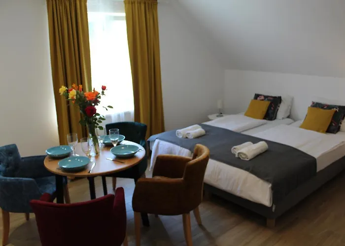 Kucica U Sumi Privatni Smestaj *